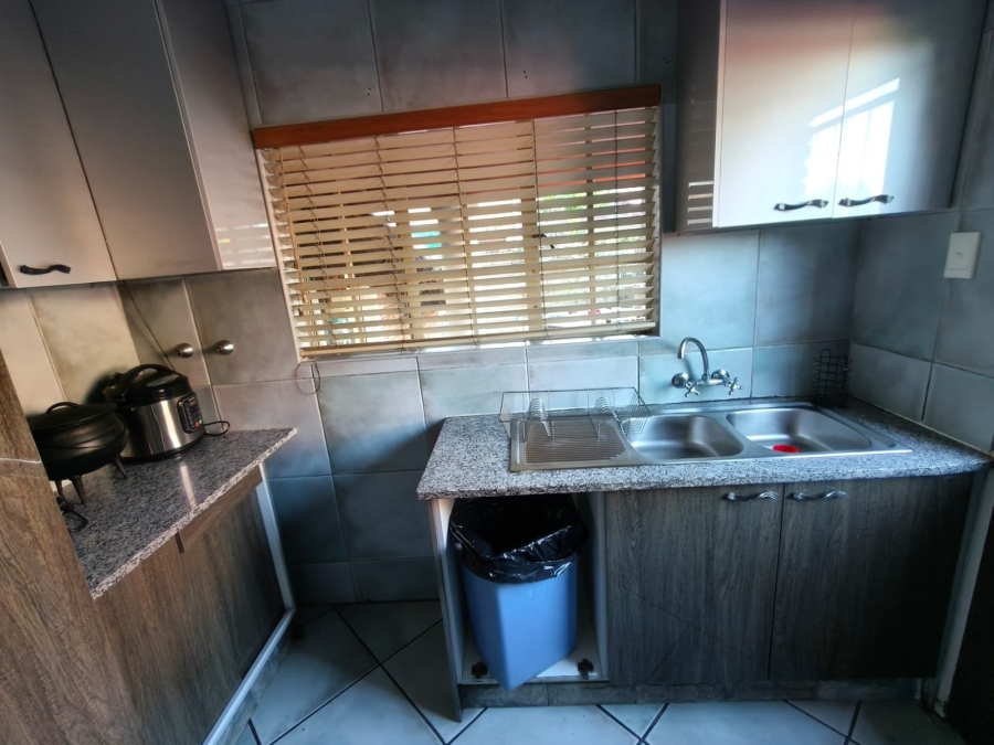 3 Bedroom Property for Sale in Safari Gardens North West